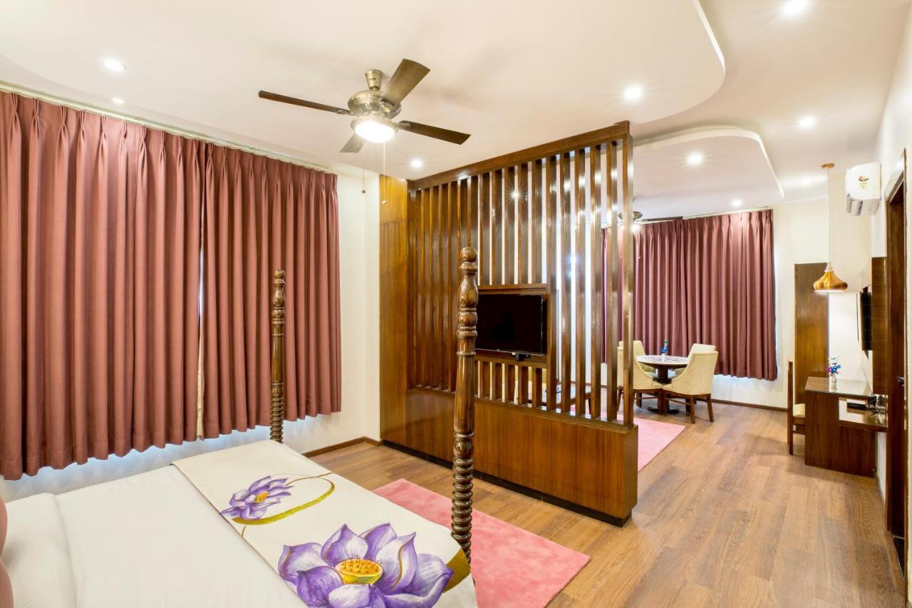 Regenta Inn On The Ganges Rishīkesh Esterno foto