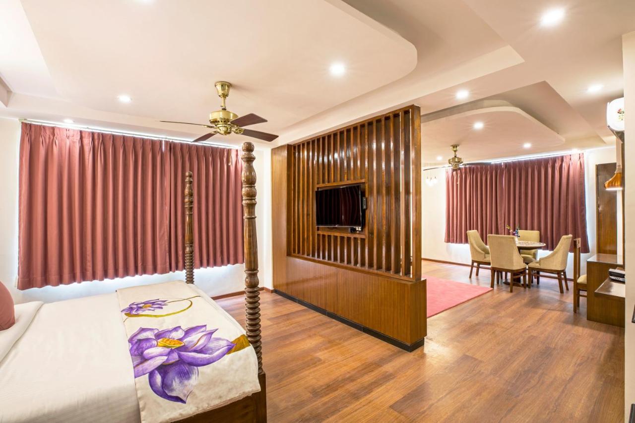 Regenta Inn On The Ganges Rishīkesh Esterno foto