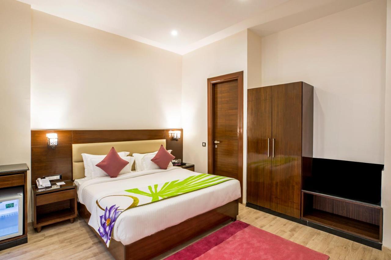 Regenta Inn On The Ganges Rishīkesh Esterno foto